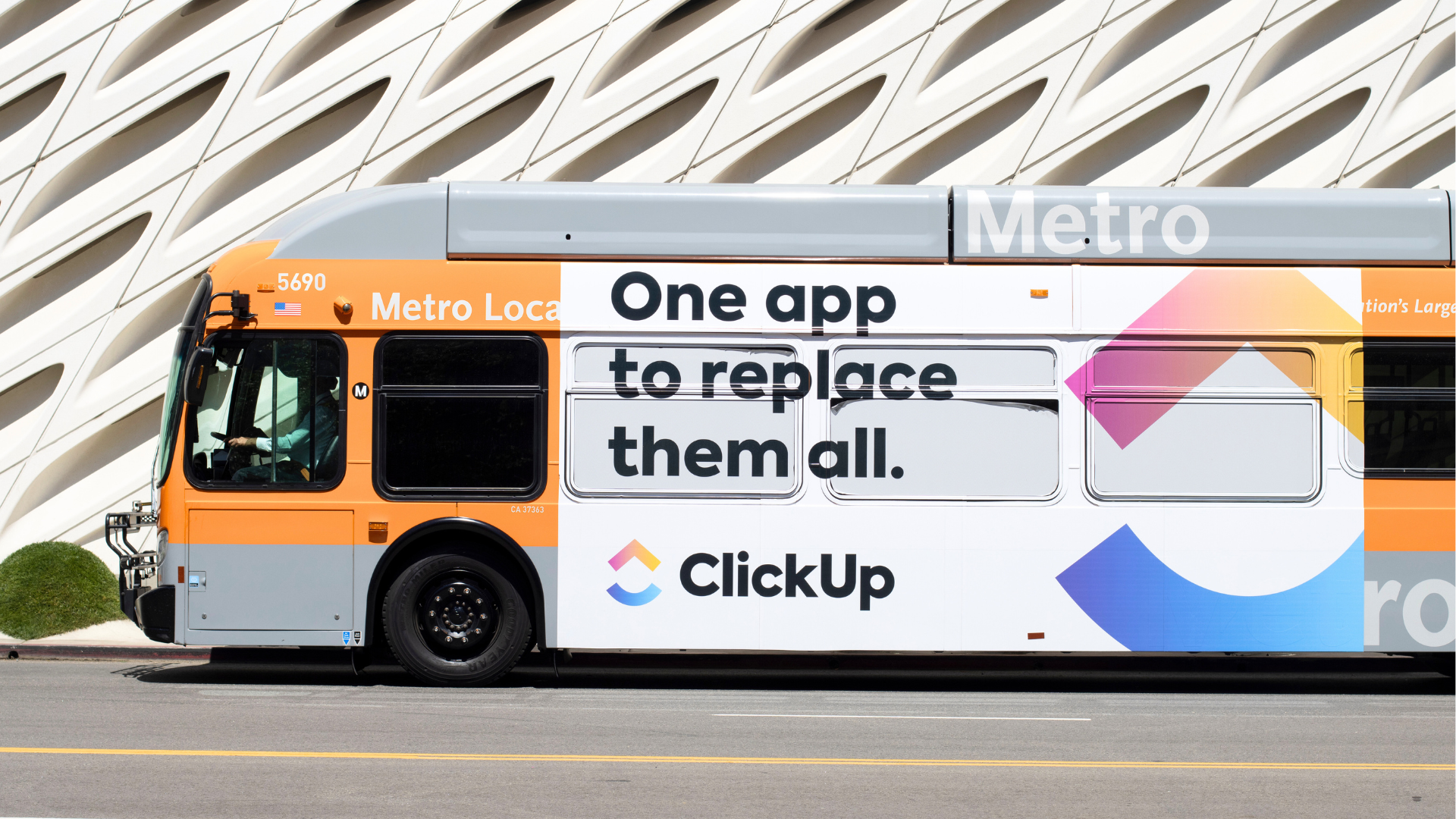 Steps for Designing Highly Effective Transit Ads